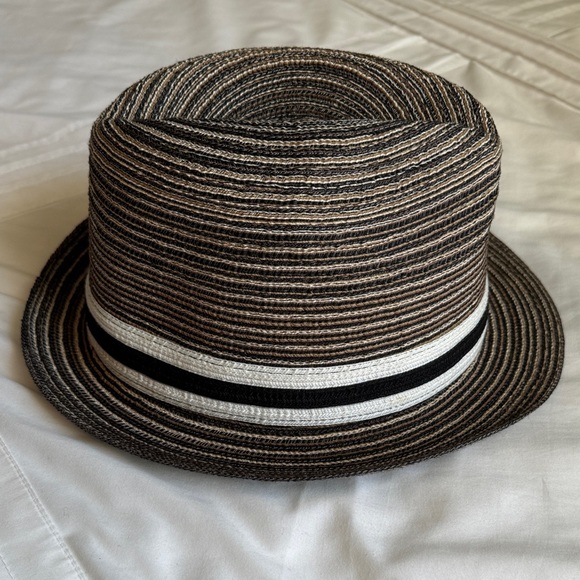 Packable Hat - Picture 6 of 6